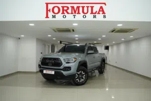 Used Toyota Tacoma in Muscat