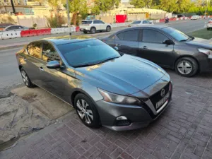 Used Nissan Altima in Ajman