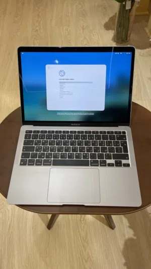 Apple MacBook Air M1 13” (2020) – Space Gray
