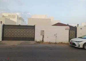 Villa for rent in barka (Excellent location)