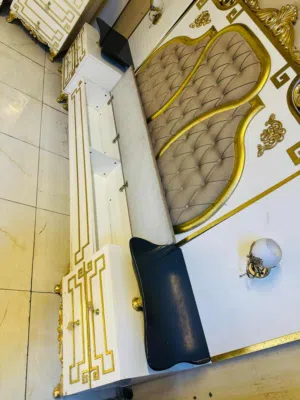 غرفه تركي ملكي مستخدم  غرفه 9 قطع موديل حديث سكك غرفه هاي دوليك شازلون مخزن  الغرفه نضيفه