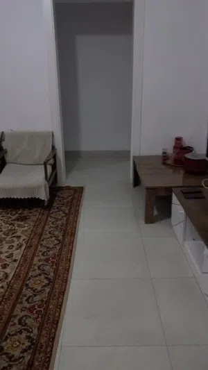 شقه للبيع سيده عائشه  جوهره 4  دور ثالث  مساحه شقه 165 م