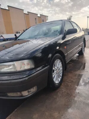Used Samsung QM5 in Tripoli