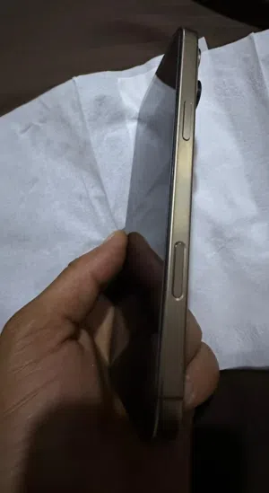 Apple iPhone 16 Pro Max 256 GB in Amman