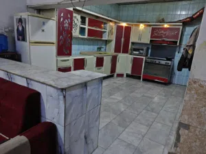 بيت للبيع مساحته 270 قرب عمود رقم واحد