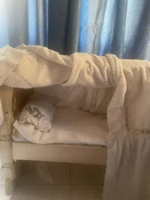 مهد طفل من حديث الولادة ل عمر سنه ونص