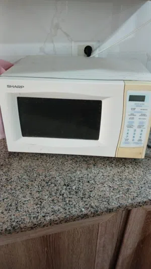 ميكرويف مستعمل بحالة جيدة جدا