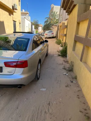 140 كيلو أ محرك 32  مرخصه سياره الله يبارك فل فل