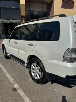 Mitsubishi pajero 2009 - 375533 KM