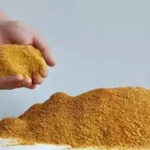 متوفر جميع انواع المركزات العلفية امهات لاحم بياض و اسماك الأبقار و الأغنام و المواشي بشكل عام