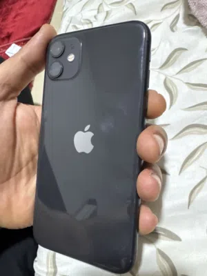 Apple iPhone 11 128 GB in Muscat