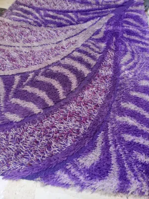 سجادة لون بنفسجي من صيدا للبيع