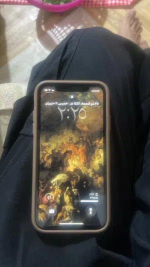 Apple iPhone 11 128 GB in Basra