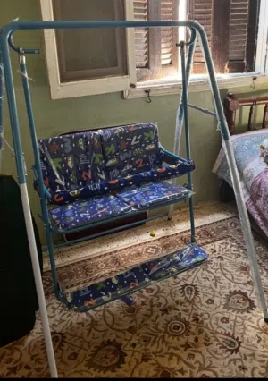 مرجيحه بسعر لقطه تكفي طفلين