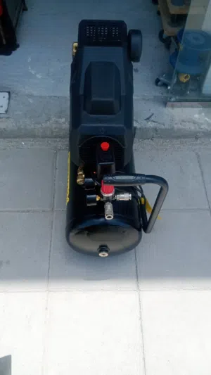 9 LITER OIL Air COMPRESOR ITALY