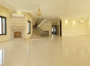 فيلا للايجار في عبدون - REF: 12172