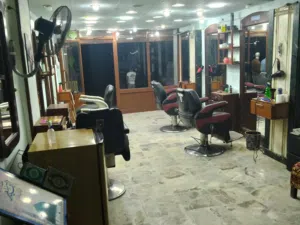 محل للبيع بالمقطم