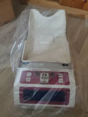 جهاز مراقبة أخذ عينات الدم