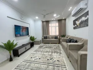 300 m2 3 Bedrooms Apartments for Rent in Dhofar Salala