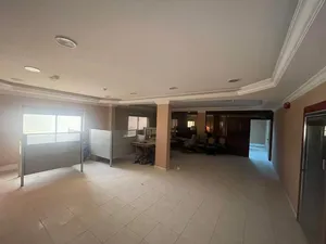 Yearly . 20000 ft²0