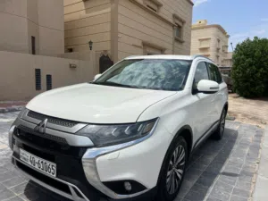 للبيع اوتلاندر 2019
