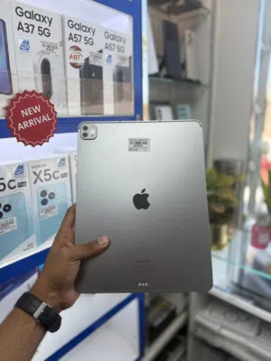 Apple MacBook Pro 12.9 M2 1TB (1024GB )Grey WiFi+SIM Clean High Quality