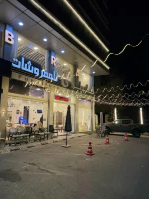 محل تجاري  للبيع مقابل خلو