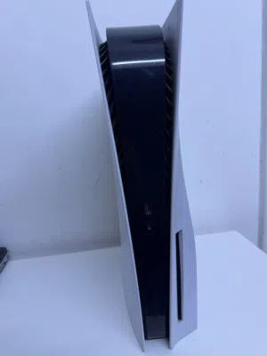 بلي ستيشن 5  PS5