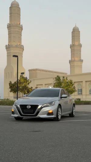 Used Nissan Altima in Al Batinah