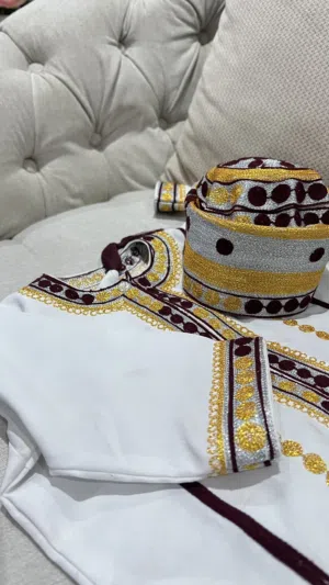 دهداشة عمانية تطريز