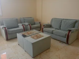 طقم صوفا موجود بركاء