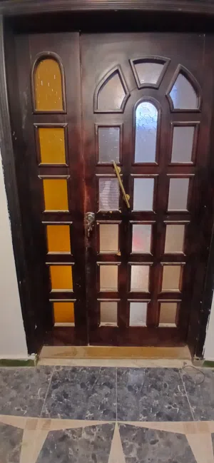 باب رائيسي فاصل بدون بالقفص
