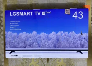 شاشة بلازمه نوع LGSMART TV جديده