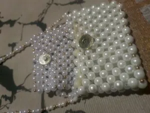 حقيبة يد صنع يدوي