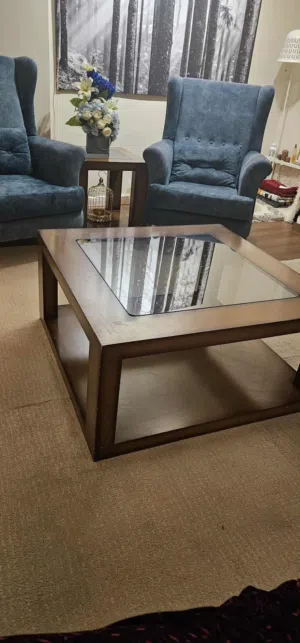 طاوله وسط و2 سيرفيس