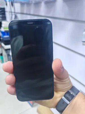 Apple iPhone 12 64 GB in Tripoli