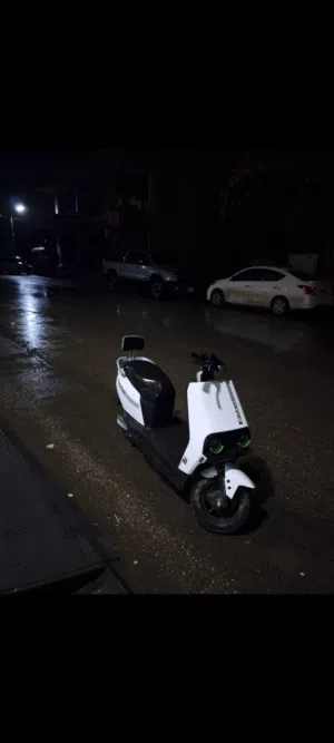 دراجه شحن للبيع ام عيون