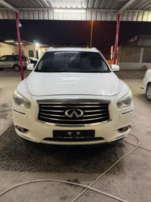 Used Infiniti QX60 in Ras Al Khaimah