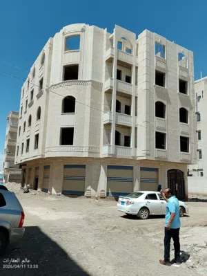  Building for Sale in Sana'a Hayi AlShabab Walriyada