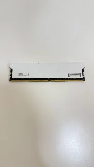 V-Color – 8GB DDR4 3200 MHz RAM