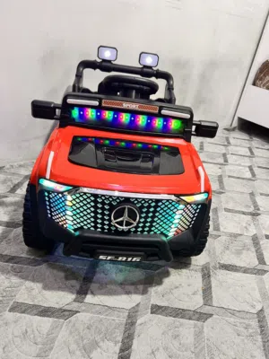 سيارة أطفال كهربائية للبيع حجم صغير
