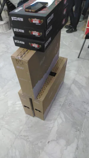 27 MSI monitors for sale  in Zarqa