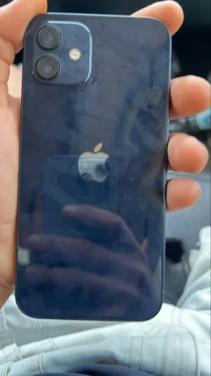 Apple iPhone 12 64 GB in Tripoli