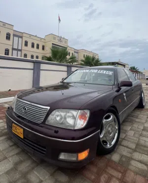 Used Lexus LS in Al Dakhiliya