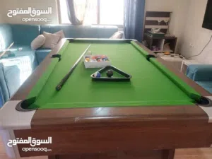 طاولة بلياردو 7 قدم (جديد) خشب سويد وخشب فإن ورخام شتا مصري مع كل مستلزماتها