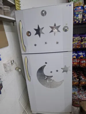 ثلاجه بحاله ممتازه للبيع