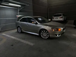 ميتسوبيشي لانسر 2016 EX خليجيشاشه فل اندرويد كمرا خلفيه  كشافات ليد عالي واطي ليزر  - زجاج 4 كهربا