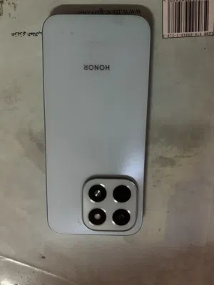 هاتف نضيف جدا مايشكي من شي