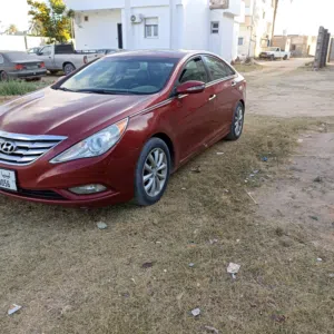 Used Hyundai Sonata in Al Khums