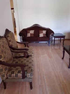 طقم كنب 7 مقاعد مستعمل للبيع